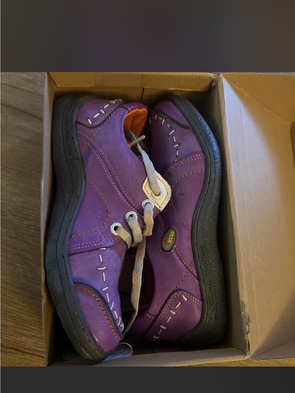 Women’s Purple Leather Casual Sneakers - Unknown Brand